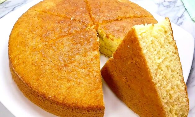 كيكة هشة ولذيذة بمكونات بسيطة وسهلة