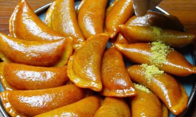 قطايف فالبيت وسر المسام الضيقة انجح واسهل طريقة
