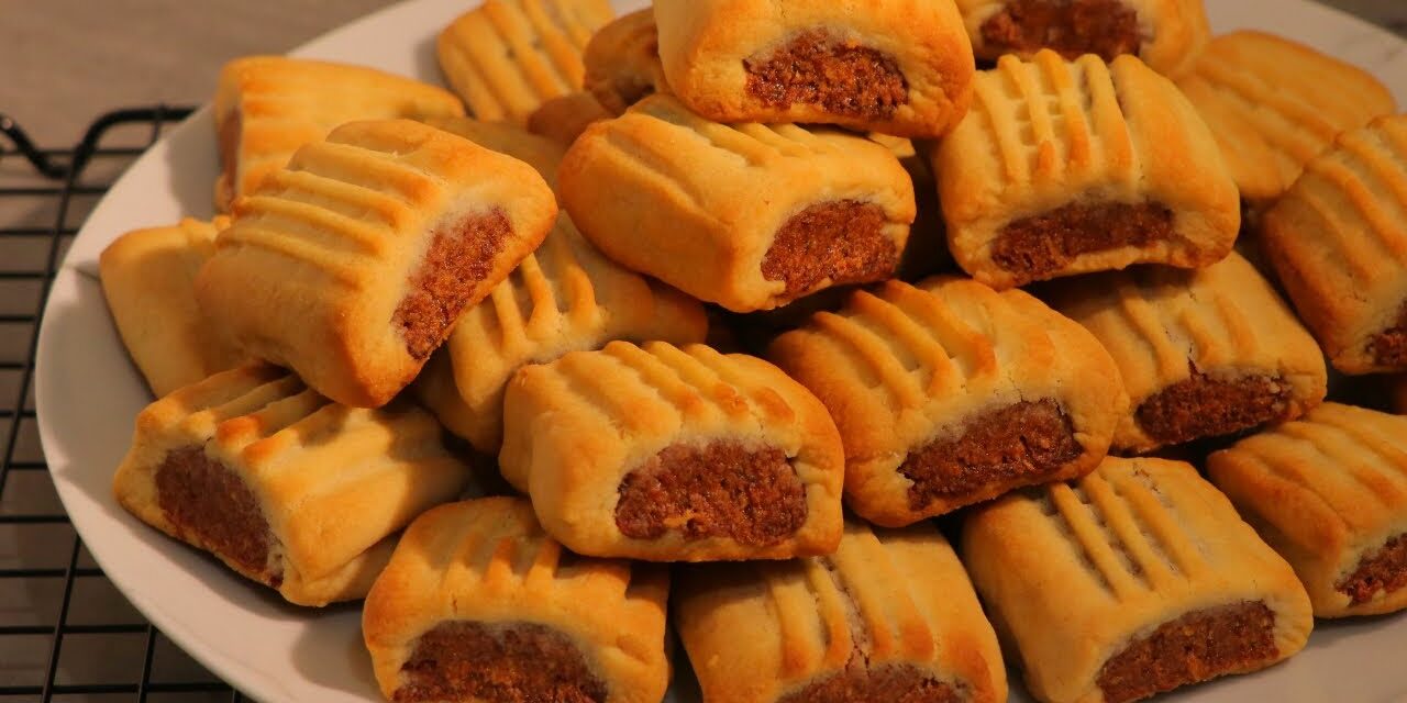 بسكوت التمر بثلاث مكونات فقط