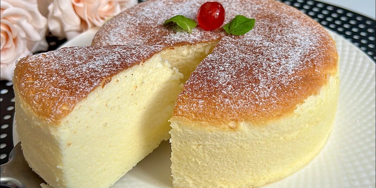 كيكة 5 دقائق بدون دقيق… خفيفة مثل القطن وناجحة من أول مرة