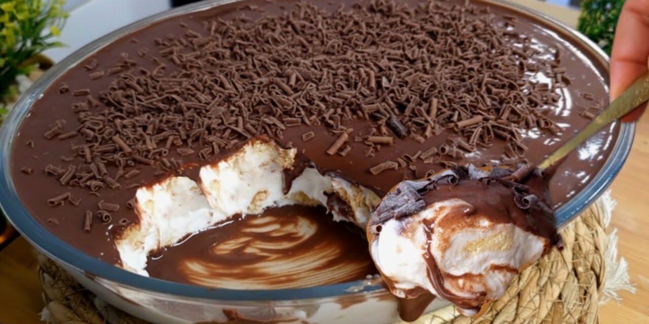 تحلية باردة بالشوكولاتة… كريمية وناعمة تذوب في الفم