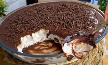تحلية باردة بالشوكولاتة… كريمية وناعمة تذوب في الفم